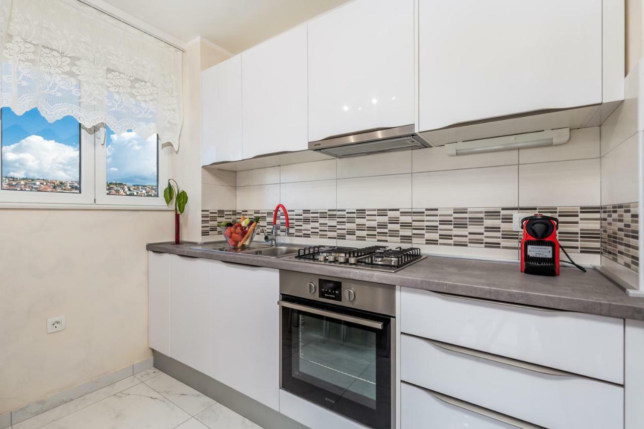 Orchidea Apartment Rijeka Exterior photo